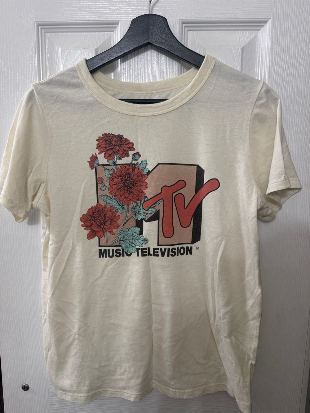 MTV Cream Tee with Red Floral & Teal Leaves Logo